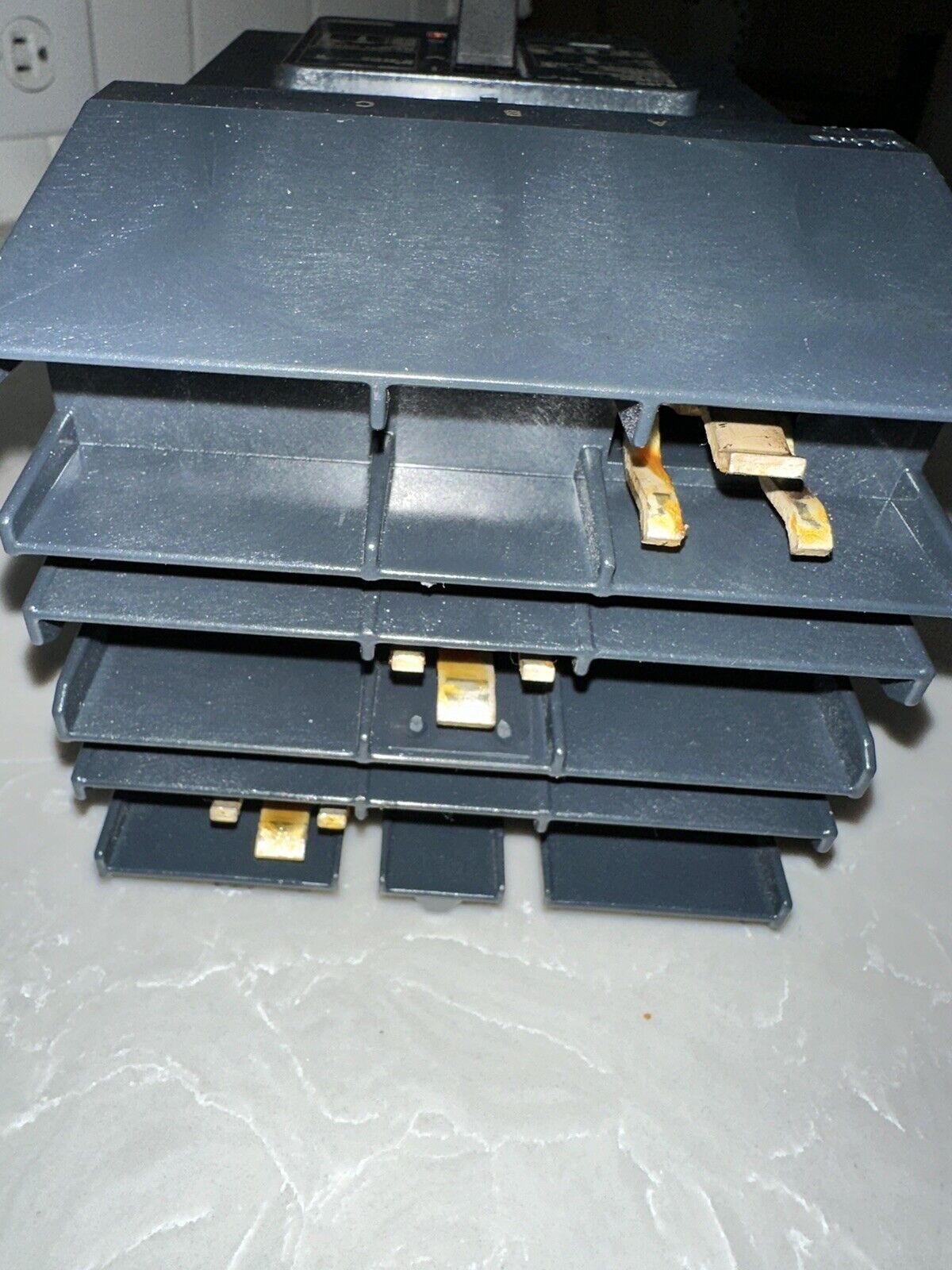 Picture 3 of 5