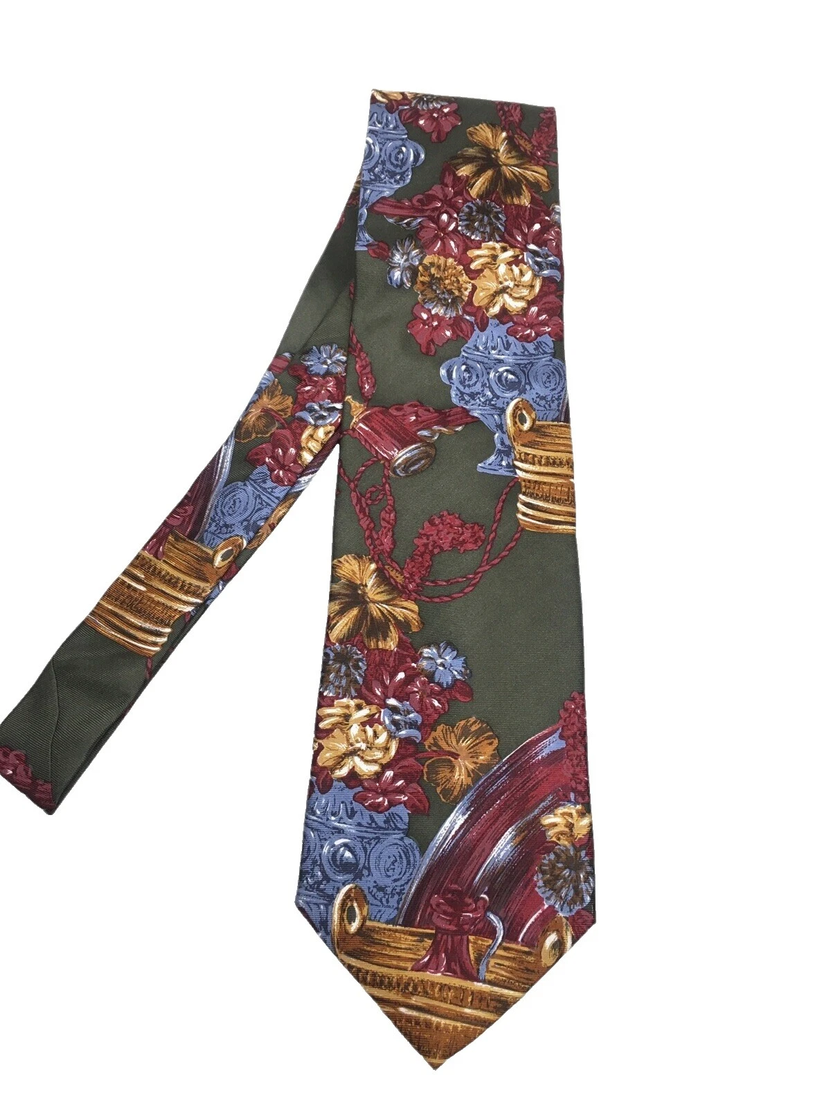 Lazos de flores para hombre Pierre Balmain