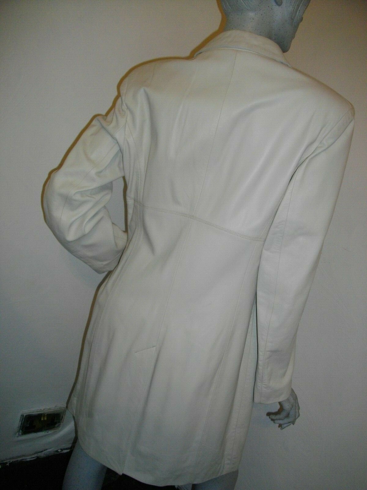 Picture 4 of 6
