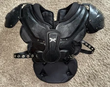 Xenith Varsity Velocity Football Shoulder Pads, Size Large 18-20” w/ Back Plate