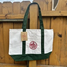 NEW Trader Joe’s Bag Canvas Tote w/ pockets White & Hunter Green Large 20x14x6