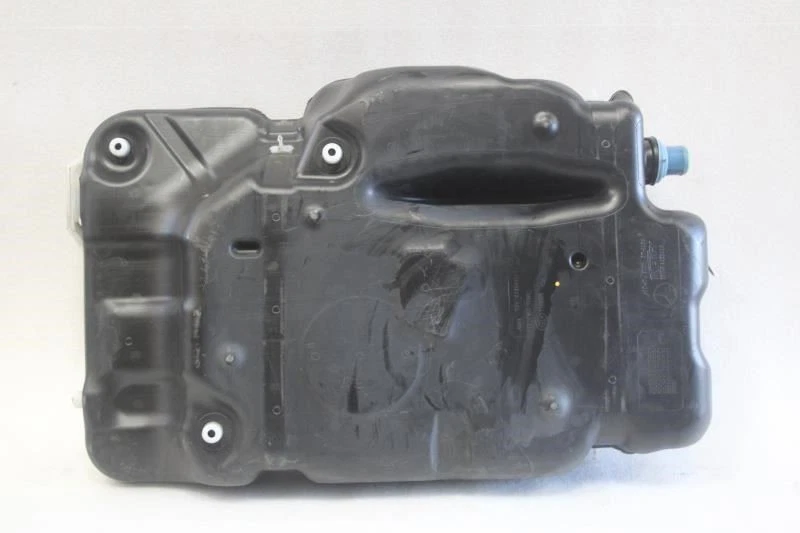 2016 MERCEDES CLA250 C117 GAS FUEL TANK BARE FWD NON-SPORT 2464703001 - Imagem 2 de 4