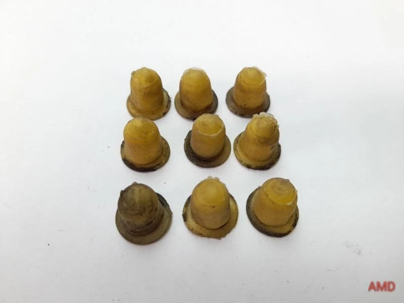 2001 BMW 330ci 325ci 325i 330i E46 Door Trim Grommet Set 9pc 51138250586 - Image 1 of 1
