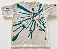 Miami Dolphins Collecting and Fan Guide 40