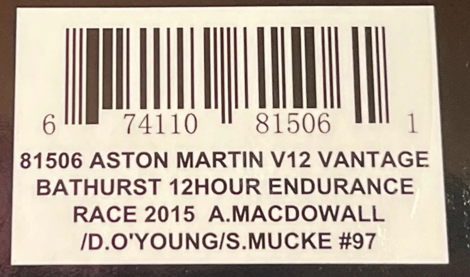 Model Car Aston Martin V12 Vantage race car diecast Bathurst Auto Art 81506 1:18 - Image 4 of 4