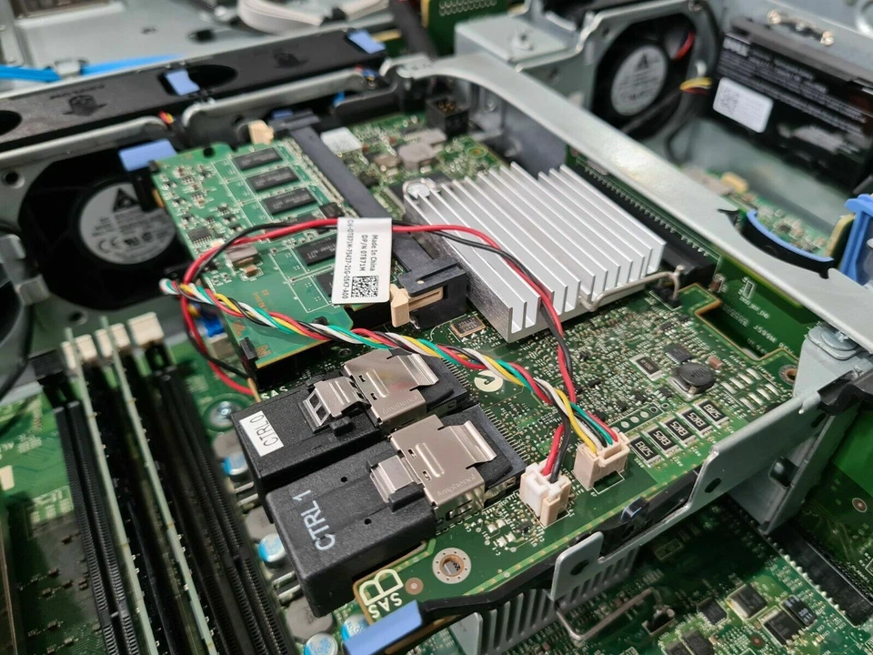 Dell R510 2U  Server 2x X5650, 128GB ECC, PERC 6/i , 2x 870W, 4X 600GB SAS HDD - Image 4 of 4