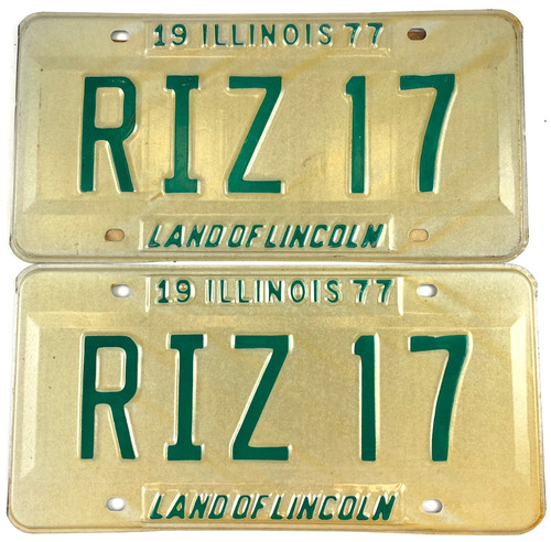 Vintage Illinois 1977 License Plate Set Pair RIZ 17 Garage Man Cave Wall Decor