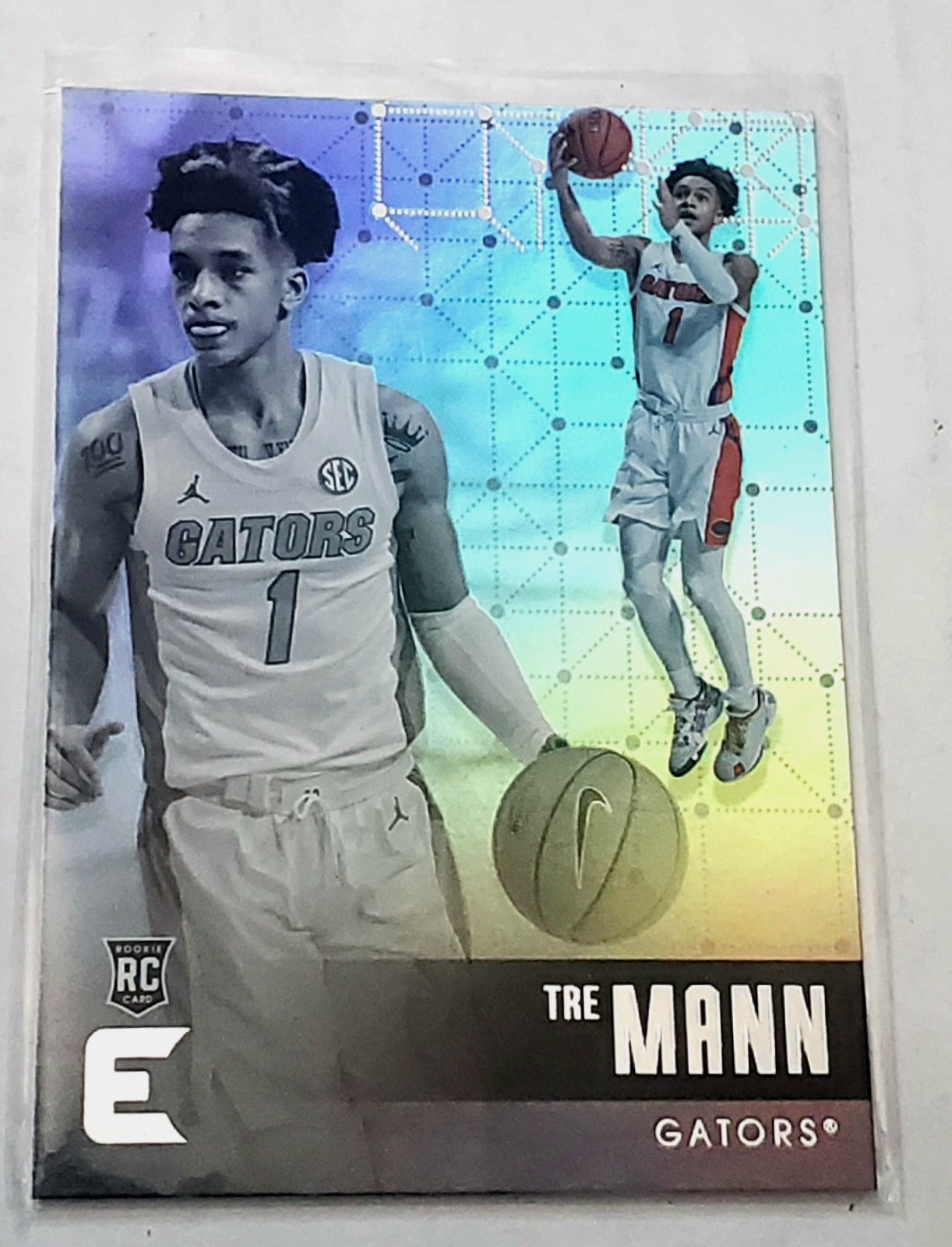 2021-22 Panini Chronicles Draft Picks - Essentials Tre Mann #114 (RC)