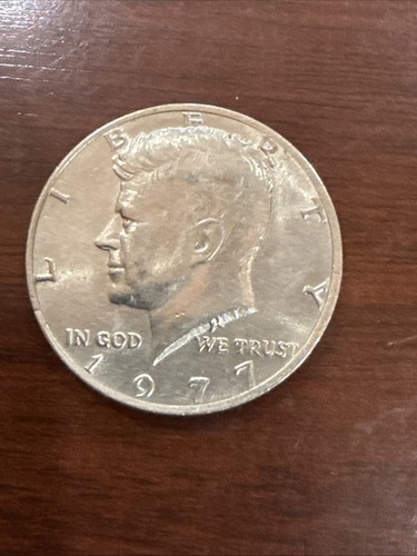 1977 Kennedy Half Dollar Coin Mint Error DDR Double Die Reverse Error.     104 - Picture 4 of 5