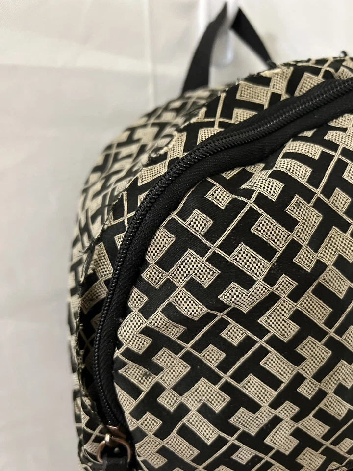 Mini mochila Tommy Hilfiger Foto 2 de 4