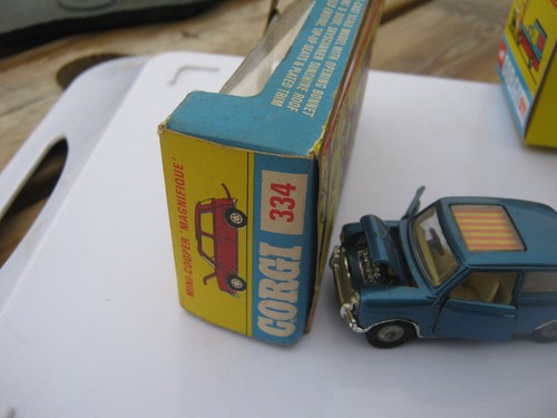 CORGI 334 MINI COOPER MAGNIFIQUE FROM 1968 CLOSE TO MINT ORIGINAL CAR &POORBOX - Picture 7 of 15