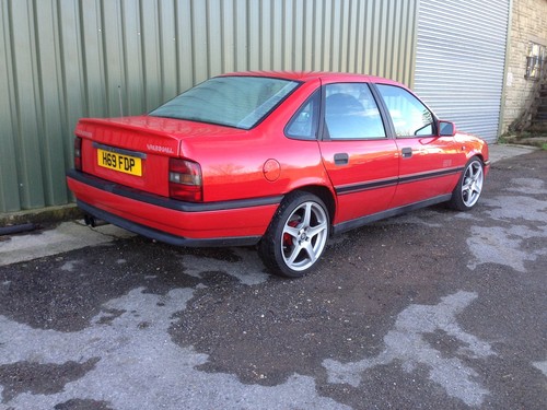 1990 VAUXHALL CAVALIER SRI 130 SALOON, RARE FACTORY AIR CON - Picture 3 of 11
