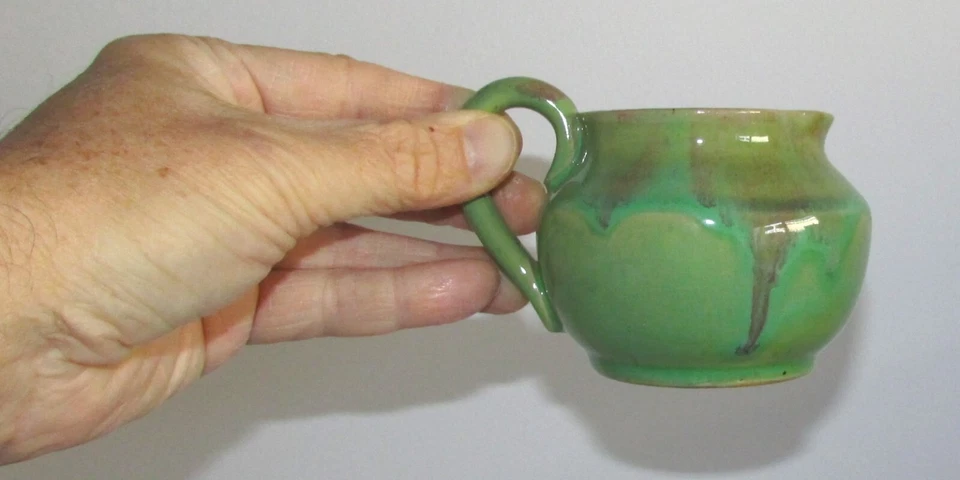Australian Pottery Signed Remued No56 Early Series Squat Jug - Green & Red - image 3 of 4