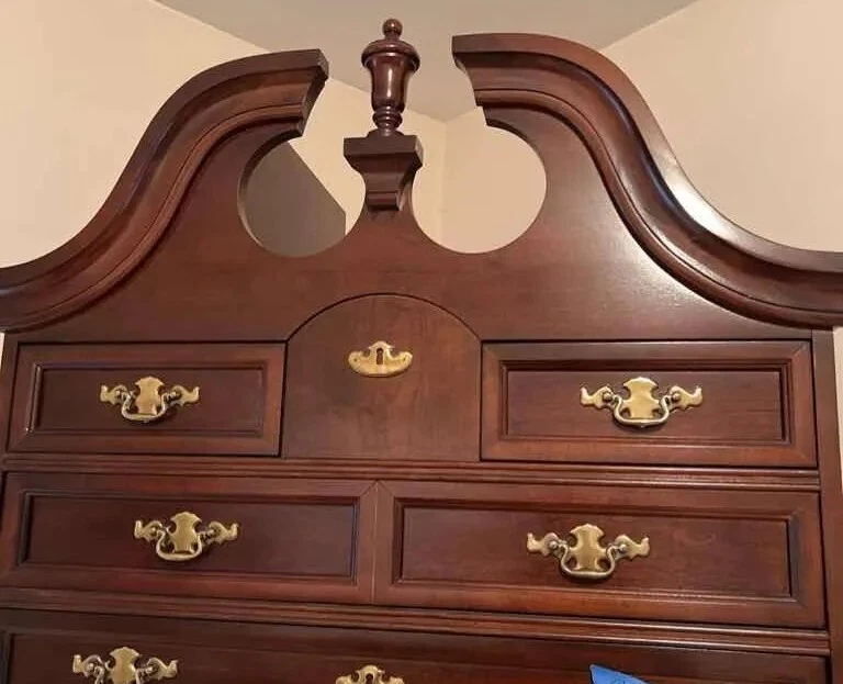 2 Piece Bassett Queen Anne Highboy Dresser / Tall chest Solid Cherry - Image 2 of 4