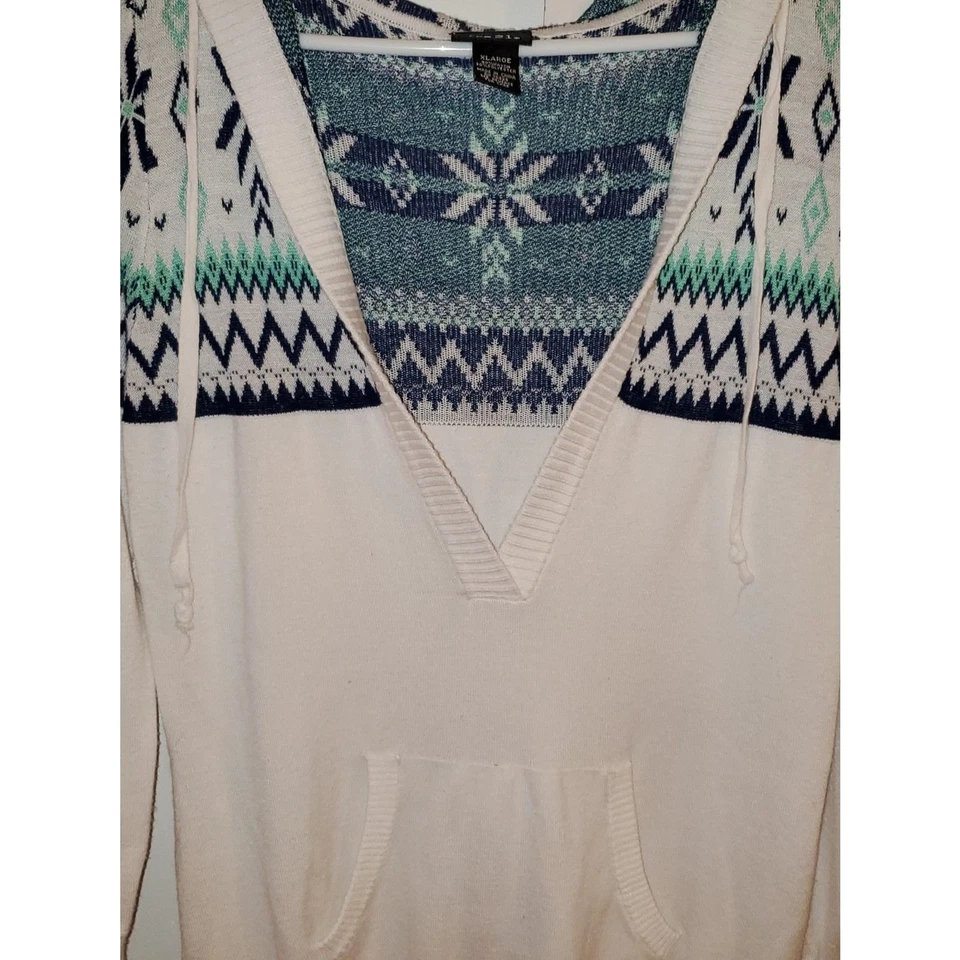 A Rue 21 Junior's Sweater Hooded Pullover Fair Isle Print Boho Winter Y2K XL - Image 3 of 4