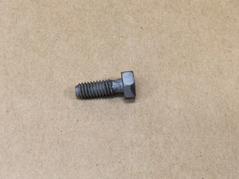 61-68 Dodge W100 W200 W300 D100 D200 D300 Heater Hose Support Passenger Fender - Image 2 of 4