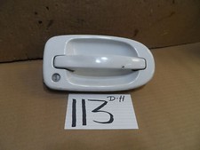 1997 - 2004 Chevrolet Venture FRONT PASSENGER Exterior Door Handle Used #113-DH