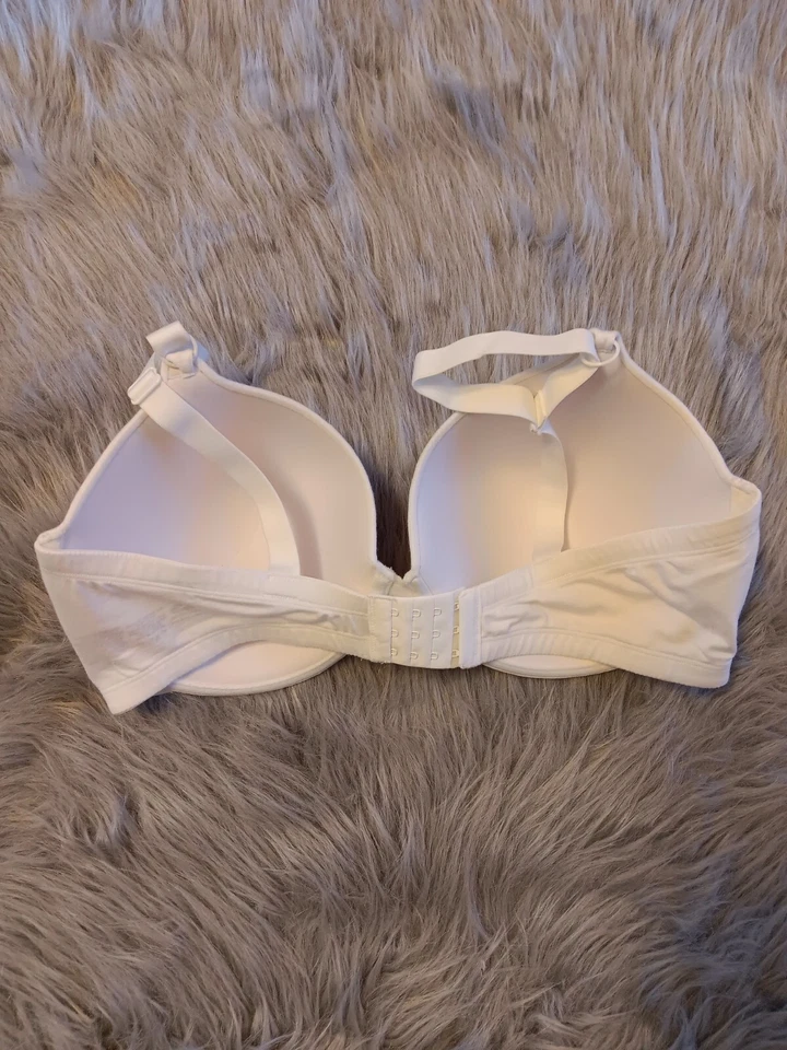 Sujetador Fruit Of The Loom para mujer talla 42DD blanco ligeramente forrado con aros Foto 3 de 4