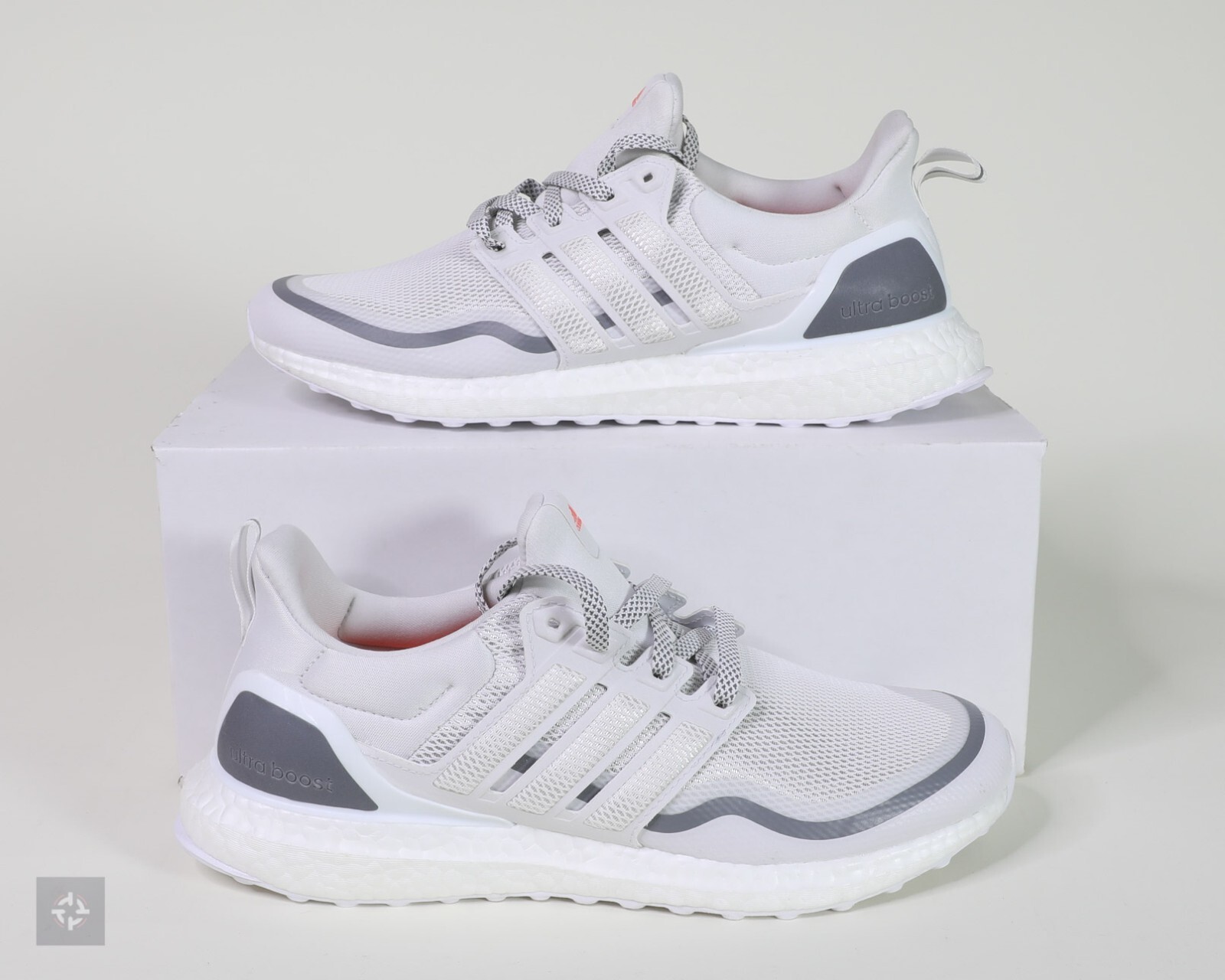 ultraboost reflective white