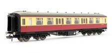 Hornby Pre-Owned R4405 BR Crimson & Cream Hawksworth 3rd Class Coach 'W782W'