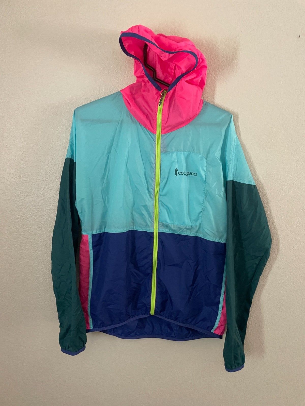 Cotopaxi Women’s Medium Teca Technical Windbreake… - image 1