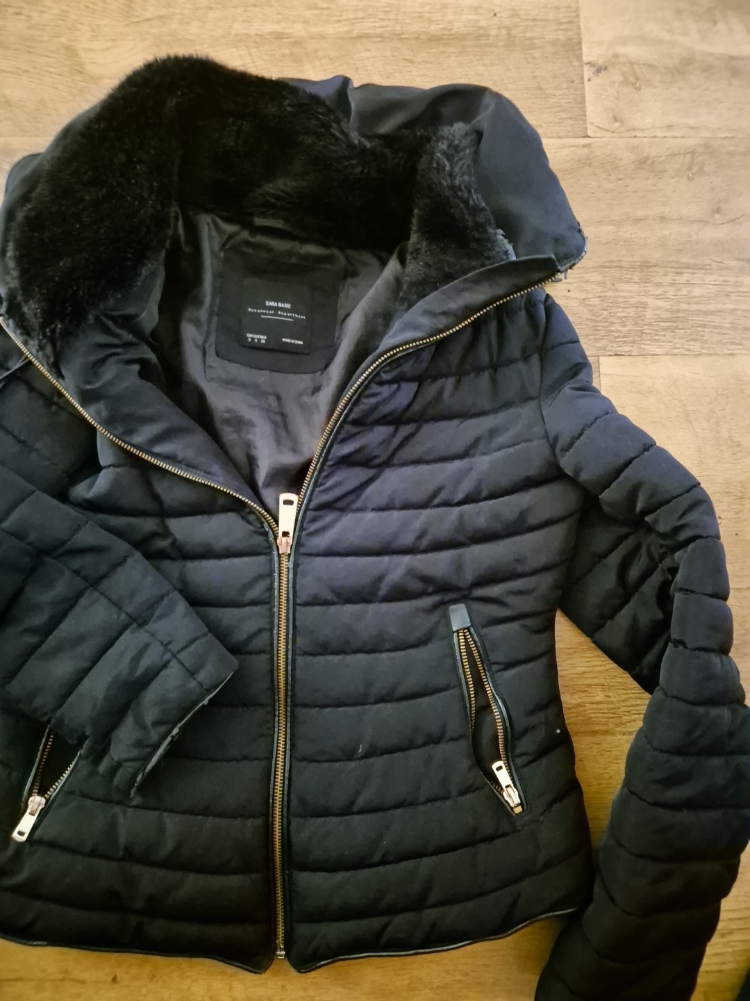 WOMENS ZARA BASIC PUFFER JACKET SMALL - image 4