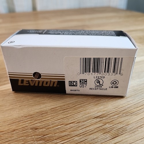Leviton 2450 Twist Turn Locking Receptacle Outlet L19-20R 20A 277/480V Boxed - Picture 9 of 9