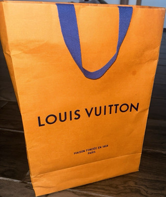 Louis Vuitton Monogram Black Shoulder Bag Gold Chain with Dust Bag and Box