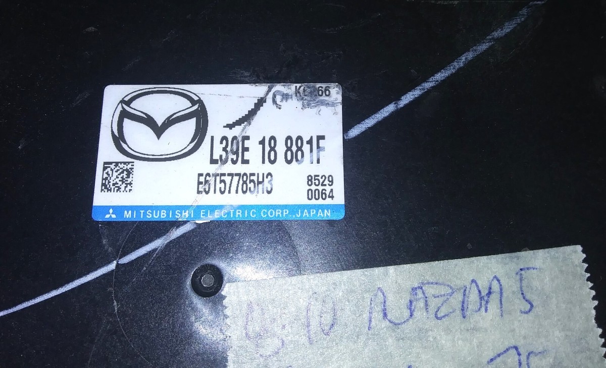 Mページ 2020-2023 MAZDA CX-30 REAR RIGHT DOOR PANEL WINDOW SWITCH BEZEL