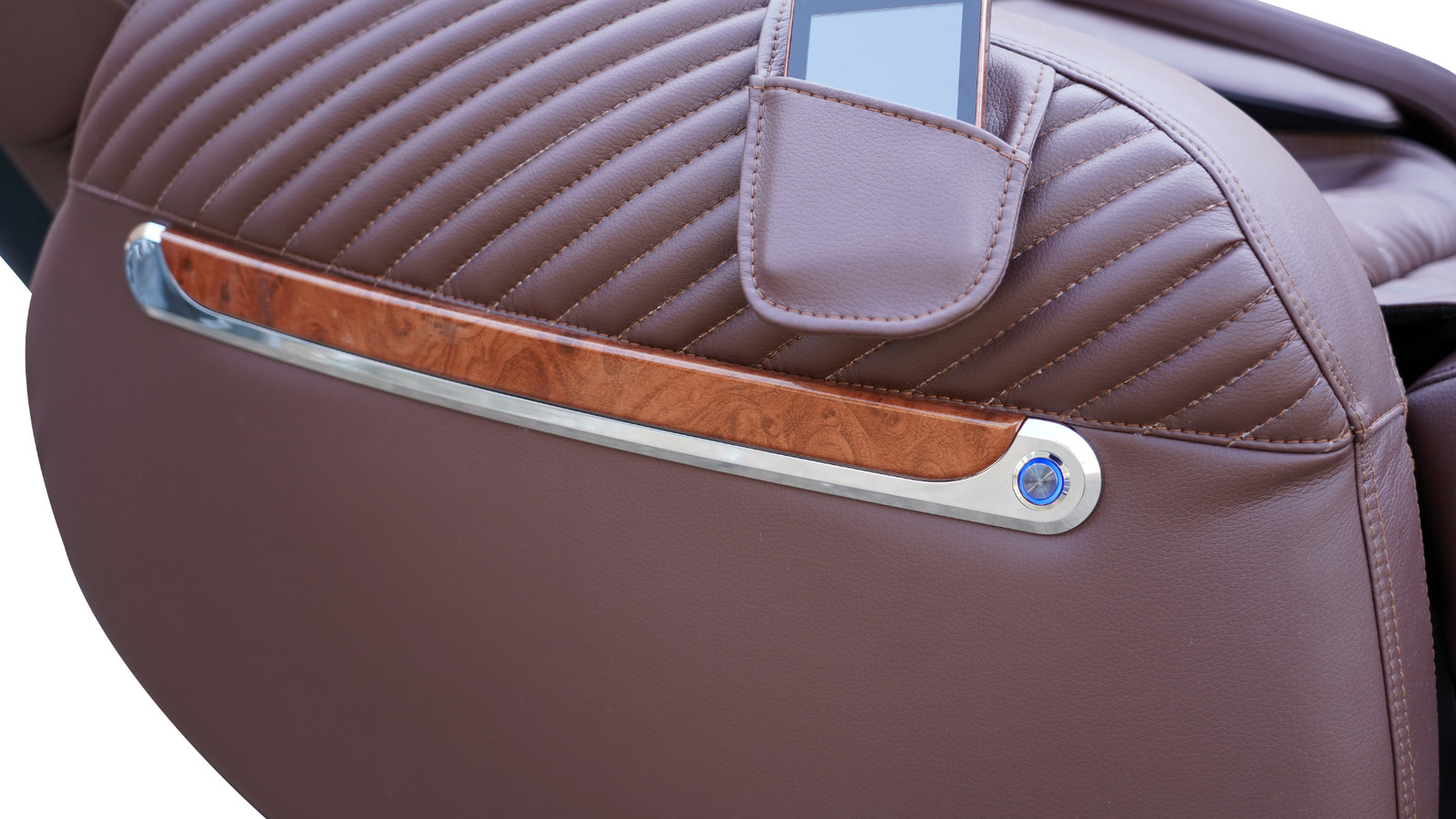 Luraco i9 Max Split L-Track EZ-Entry Heated Zero-G Medical Massage Chair Brown