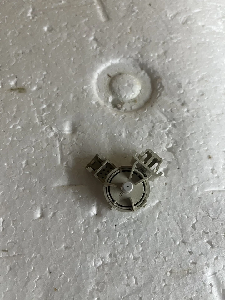 Maytag Water Pressure Sensor each One - Image 3 of 4
