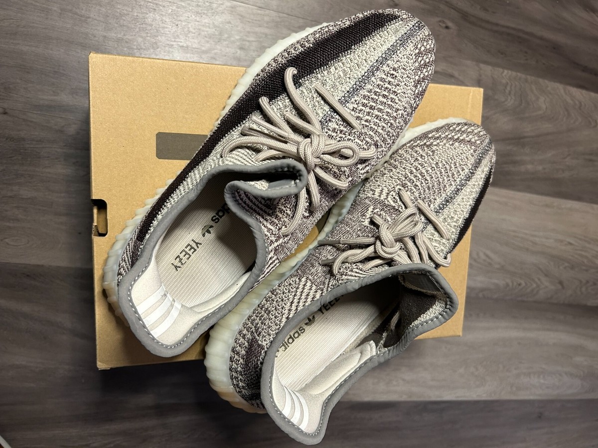 Preowned Size 11 - adidas Yeezy Boost 350 V2 Zyon w/ Box