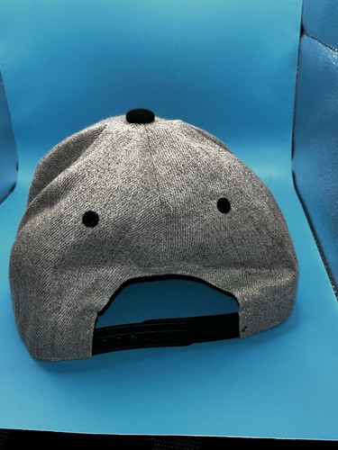 Disney Hat Mickey Mouse with Chin Resting on Hands Gray & Black Snapback Cap - Picture 2 of 6