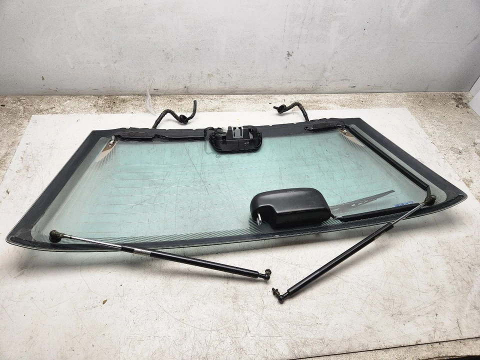 1997-2001 Honda CR-V Rear Back Hatch Glass OEM 73201S10A00ZA  - Image 3 of 4