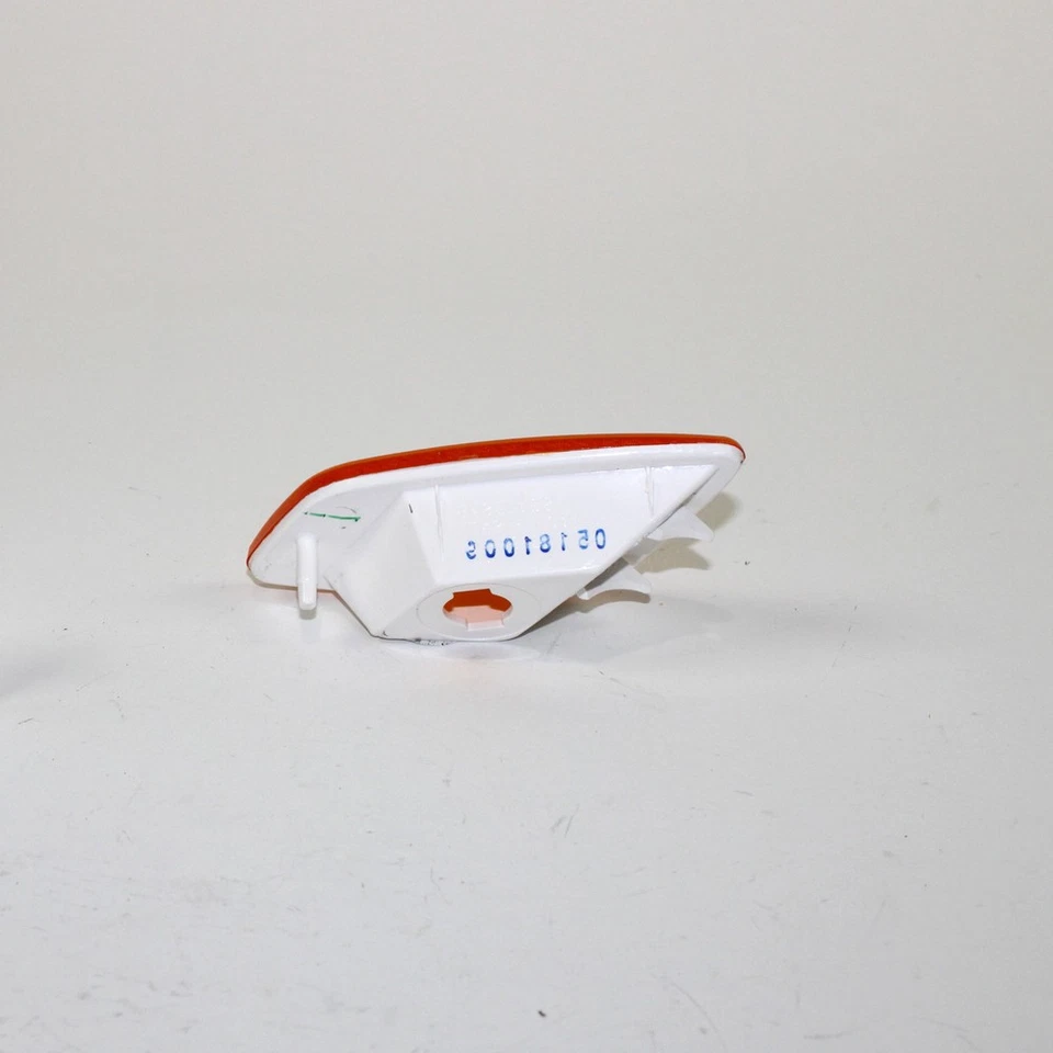 Conjunto de luz marcadora lateral para Jeep Wrangler TYC 1997-2006 Foto 2 de 2