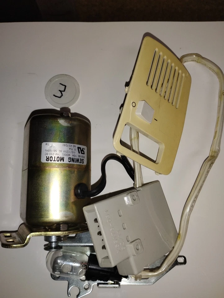 Brother XL-3022 máquina de coser piezas-solo piezas Foto 4 de 4