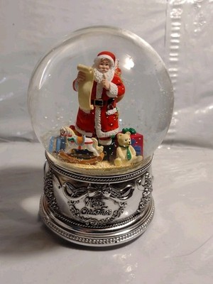 Santa SnowGlobe Reed & Barton Silverplate Winter Traditions Musical Jingle Bells