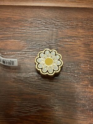 Crocs Charms Jibbitz Elevated Daisy Metal