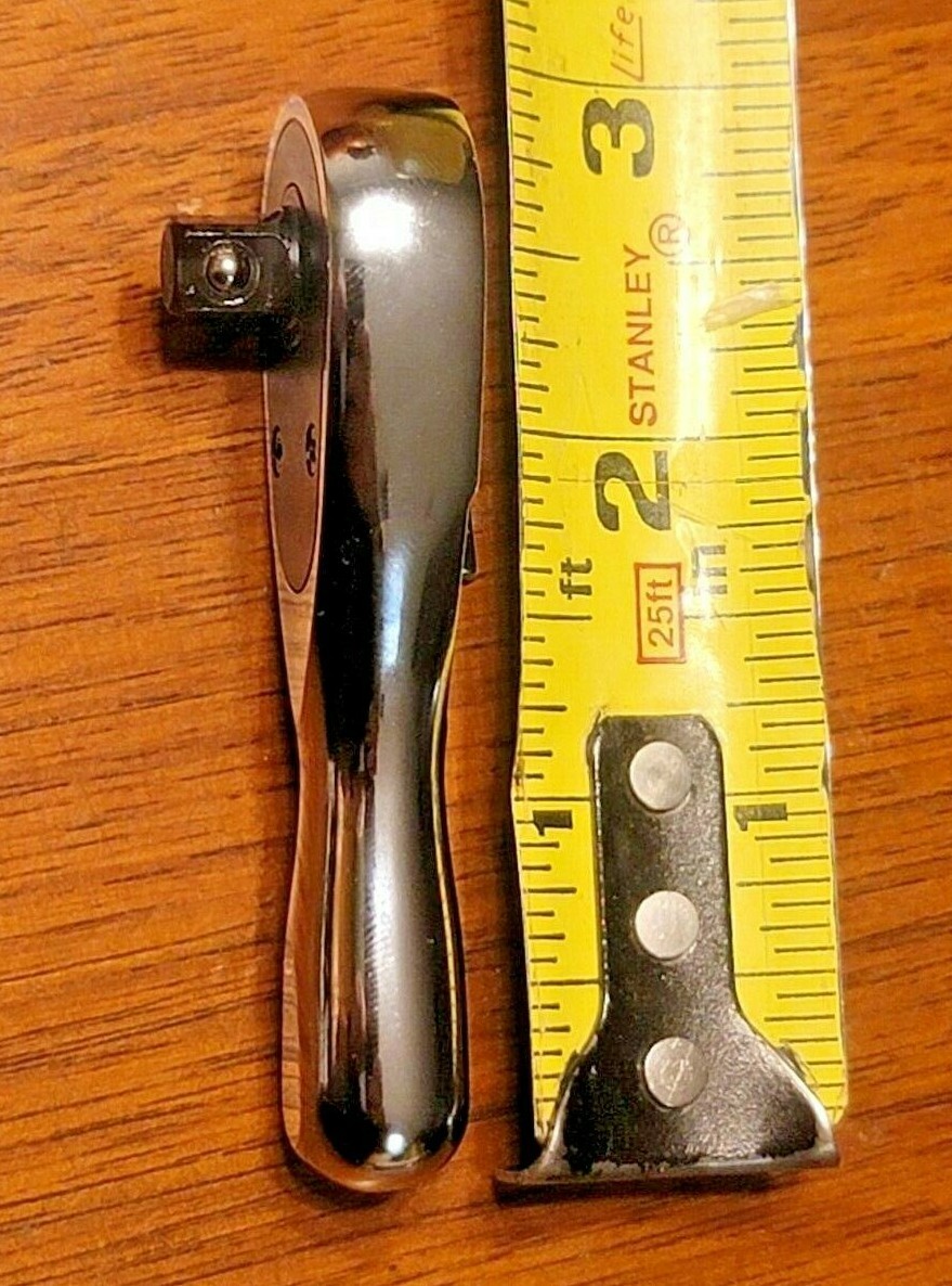 タイ　バーツ　2890THB 1990 Kawasaki Ninja ZX6 ZX600D Bottom Triple Tree Bridge