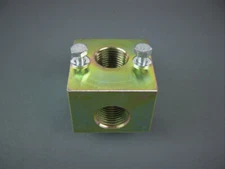 General Pump D10127 1/2 NPT - FX Mounting Block