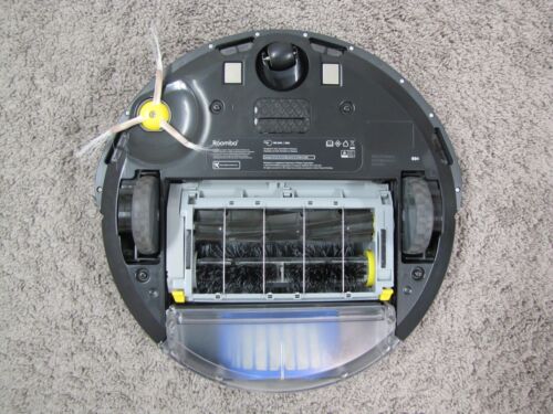 iRobot Roomba 694 WiFi Connected Robot Vacuum Cleaner (Complete Kit) - Picture 3 of 8
