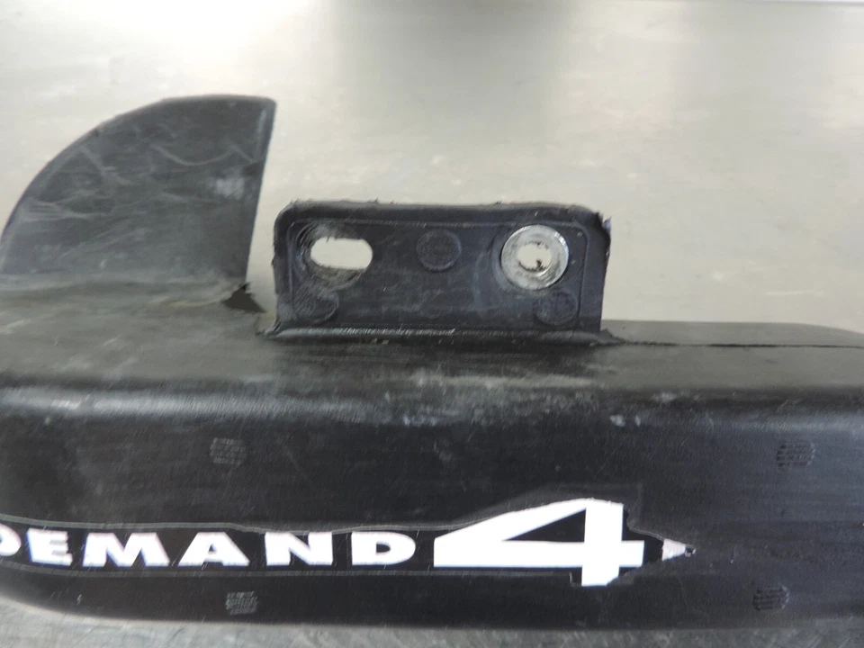 Polaris 300 1995 4x4 W958130 tubo de admisión de embrague tubo de salida tubo bota de goma Foto 2 de 4