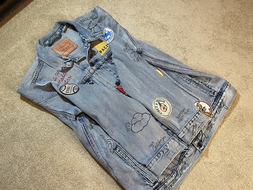Levi's Limited Edition Exclusive All Over Embellished Trucker Jacket Mens XL - Picture 4 of 8
