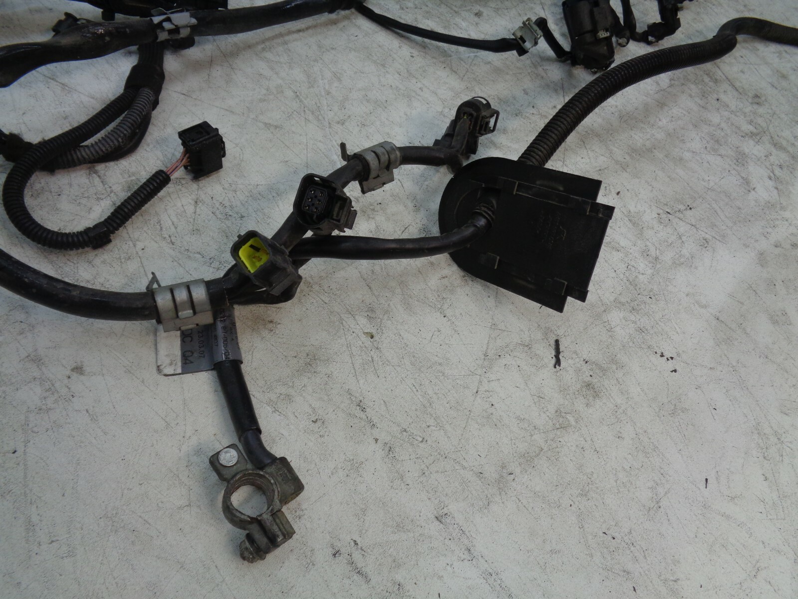 DK902436 06-08 MERCEDES SLK280 AUTOMATIC ENGINE WIRING HARNESS 2720103202 OEM