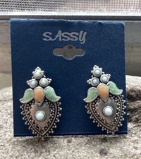 Sassy Vintage Costume Jewelry Filigree Pewter With Enamel Earrings