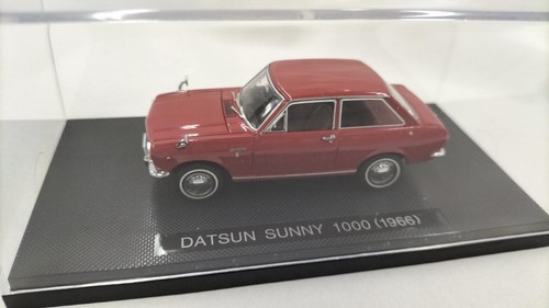 EBBRO 1/43 DATSUN SUNNY 1000(1966) - Picture 3 of 9
