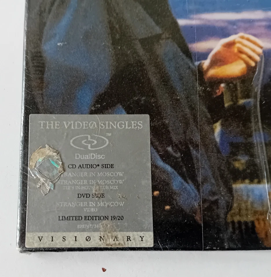 Michael Jackson – Stranger In Moscow DualDisc 2006 CD /DVD Brand New Foto 2 de 4
