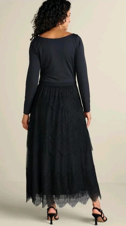 Vestido maxi SOFT SURROUNDINGS 3X Frederica preto renda em camadas bruxa caprichoso - Imagem 3 de 4