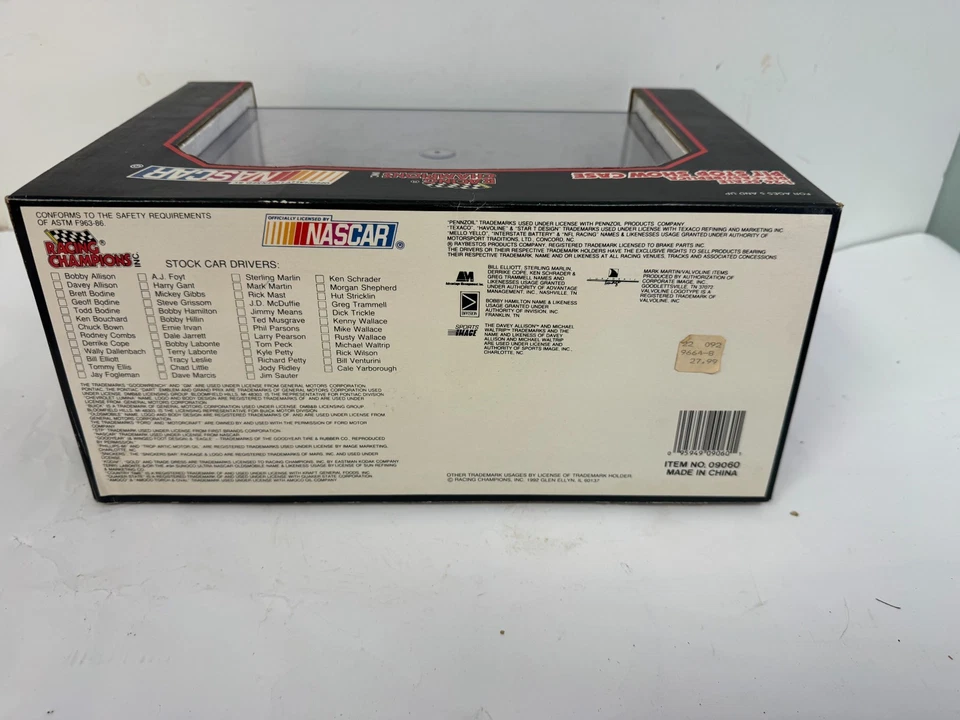 *NUEVO* NASCAR #43 Richard Petty STP Pontiac 1:24 Pit Stop Show Case 1992 Racing Foto 4 de 4