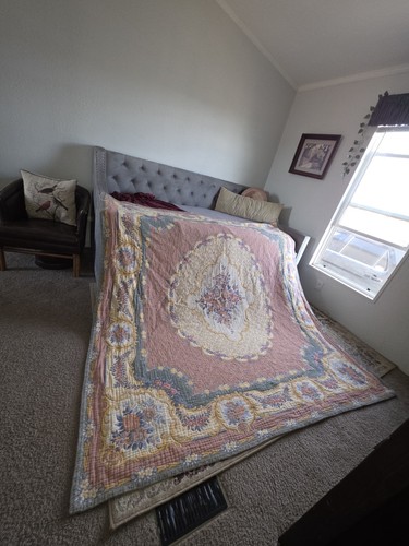 Vintage Noble Excellence Blanket (Queen)